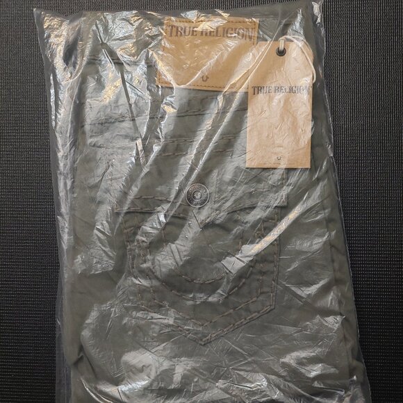 True Religion Men's Straight Jeans in Olive - Picture 16 of 16